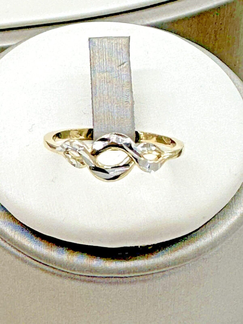 Anello Donna, Oro Giallo 18kt Titolo 750 Misura Dito 15,5 Grammi 1,92 Nuovo